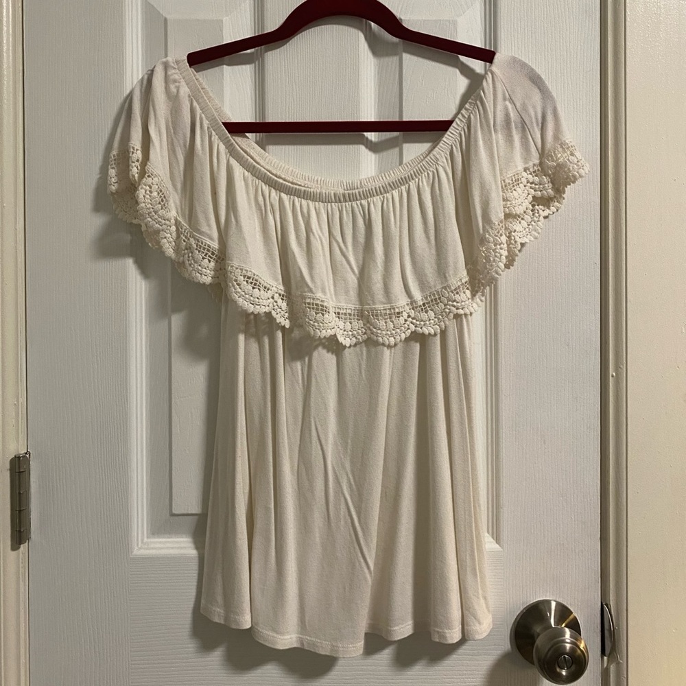 🖤3/$30 Rue21 Bohemian off the shoulder top